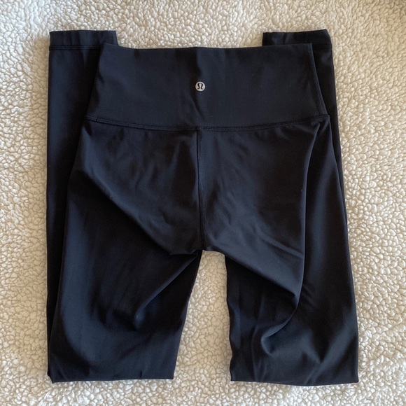 lululemon athletica Pants - Lululemon Wunder Under Tight size 4 black
